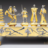 Ensemble d'échecs en bronze et or - SAMURAI - La bataille de Nagashino (1575)