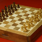 Ensemble jeu d'échecs en acacia - Coffre à volet - Magnétique - Coffre d'échecs et jeu d'échecs de voyage cadeau -12a - Rouge et Noir