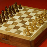 Ensemble jeu d'échecs en acacia - Coffre à volet - Magnétique - Coffre d'échecs et jeu d'échecs de voyage cadeau -12a - Rouge et Noir