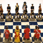 Ensemble Napoléon - Bataille de Waterloo - Laqué bleu - ensemble échecs décoratif - Rouge et Noir