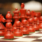 Pièces d'échecs Club Rouges en Buis - Chopra - jeu d'échecs pièces d'échecs classiques - Rouge et Noir